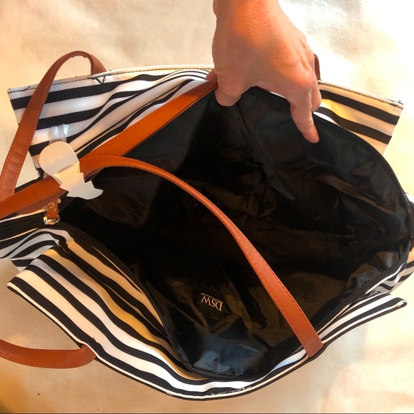 Cute weekender tote bag, black/white stripes - Picture 8 of 9